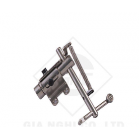 cử treo máy trụ 820